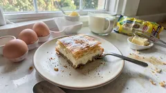 Μπουγάτσα της τεμπέλας στο ταψί – τραγανό φύλλο και βελούδινη κρέμα