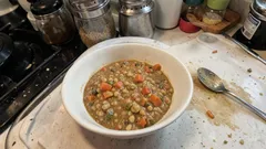 Φακές με κάρυ και εβαπορέ: χορταστικές, αρωματικές και βελούδινες στην κατσαρόλα