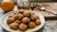 Τραγανά μελομακάρονα μπουκίτσες: η γιορτινή συνταγή που τρώγεται ευχάριστα