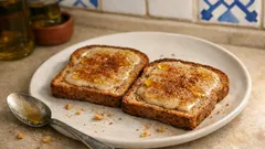 Ψωμί ολικής με ταχίνι και μέλι: το εύκολο πρωινό που χορταίνει πραγματικά