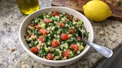 Ταμπουλέ με πλιγούρι: δροσερή σαλάτα γεμάτη άρωμα και φρεσκάδα