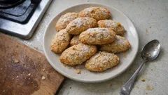 Αμυγδαλωτά Γαλαξιδίου: η παραδοσιακή συνταγή που μένει τρυφερή και αρωματική